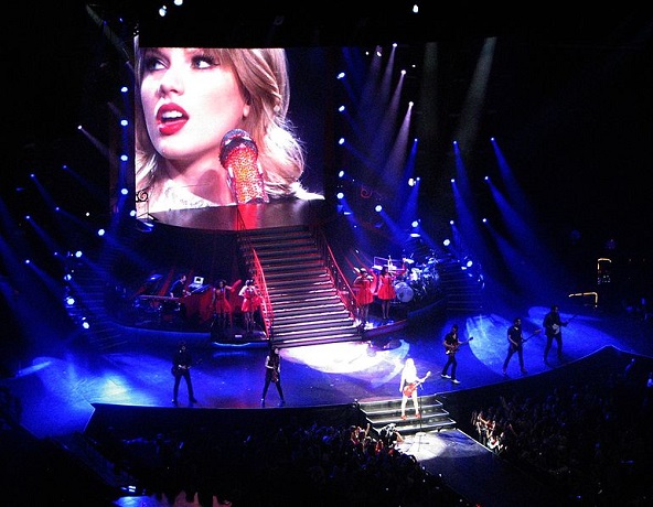 Haters gonna hate? (Sarah Zucca)